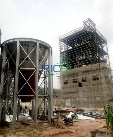 Floating Fish Feed Plant in Russia